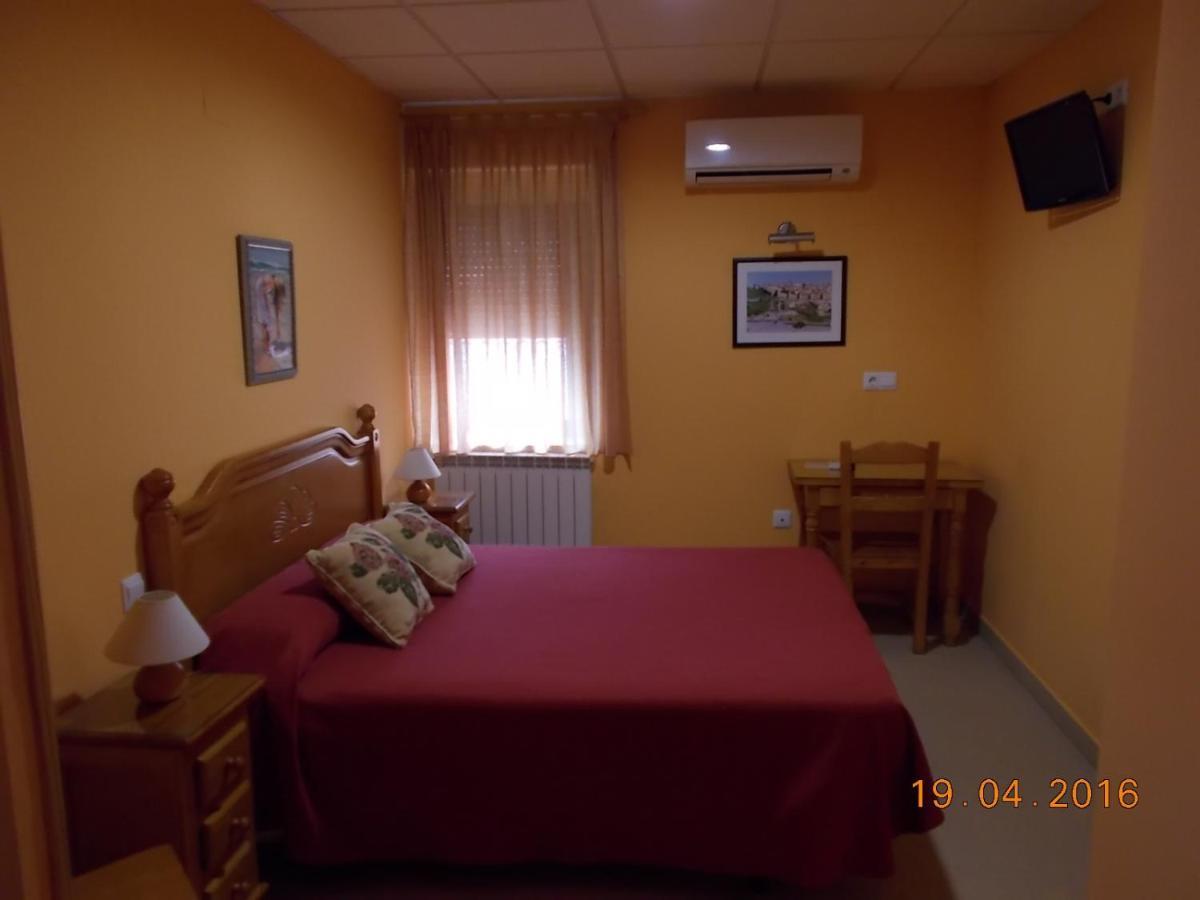 Hostal Mirador De Avila Hotel Екстериор снимка