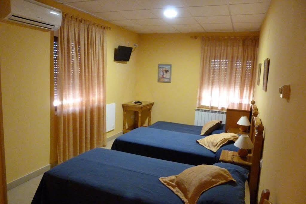 Hostal Mirador De Avila Hotel Екстериор снимка